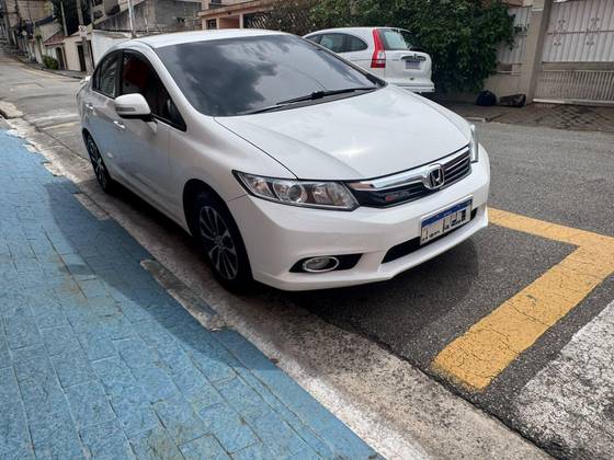 HONDA CIVIC 2.0 LXR 16V FLEX 4P AUTOMÁTICO